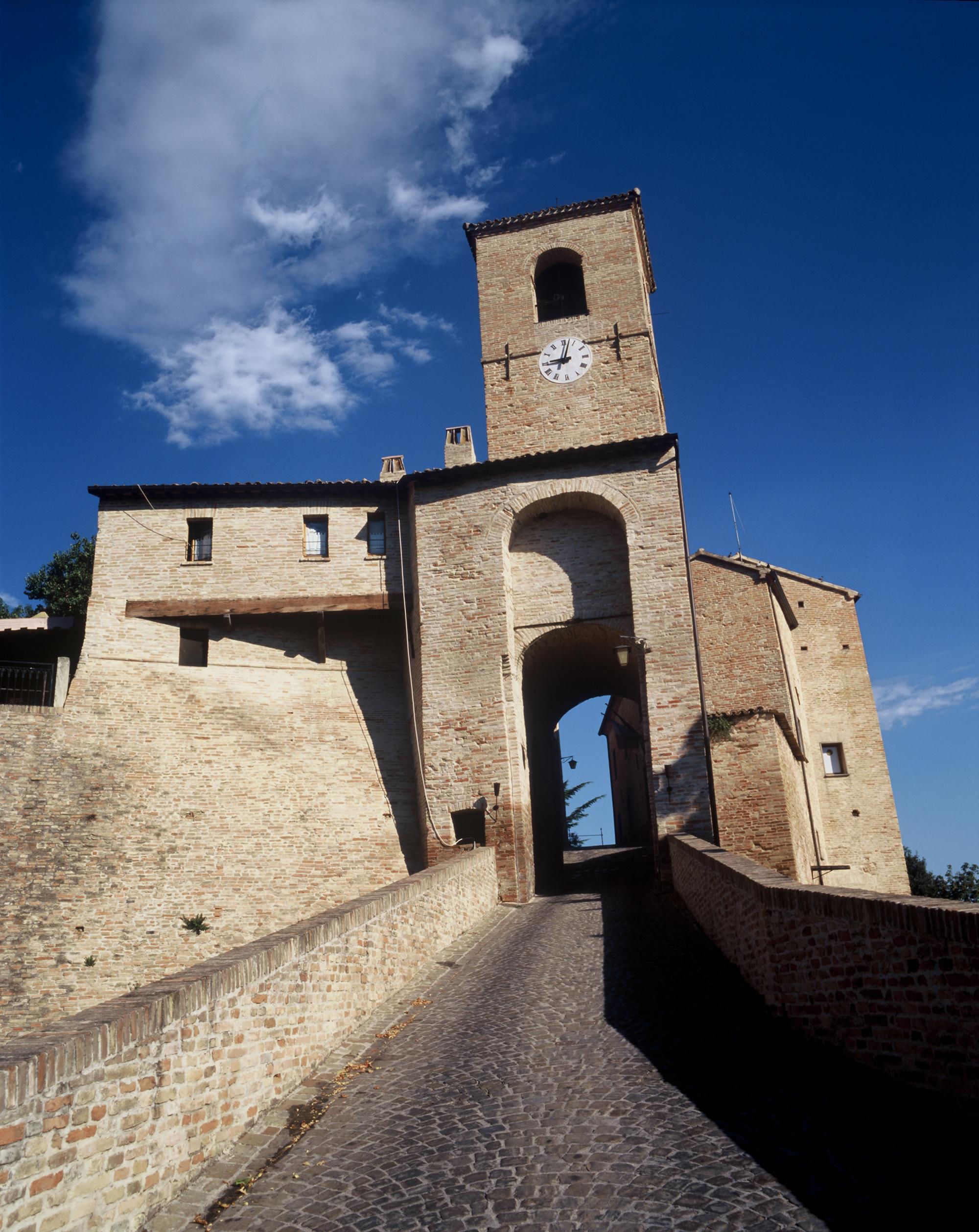 Castello Di Montegridolfo Spa Resort Exterior photo