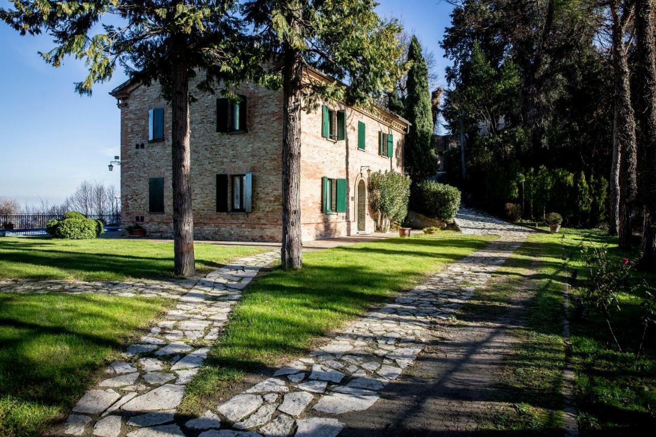 Castello Di Montegridolfo Spa Resort Exterior photo